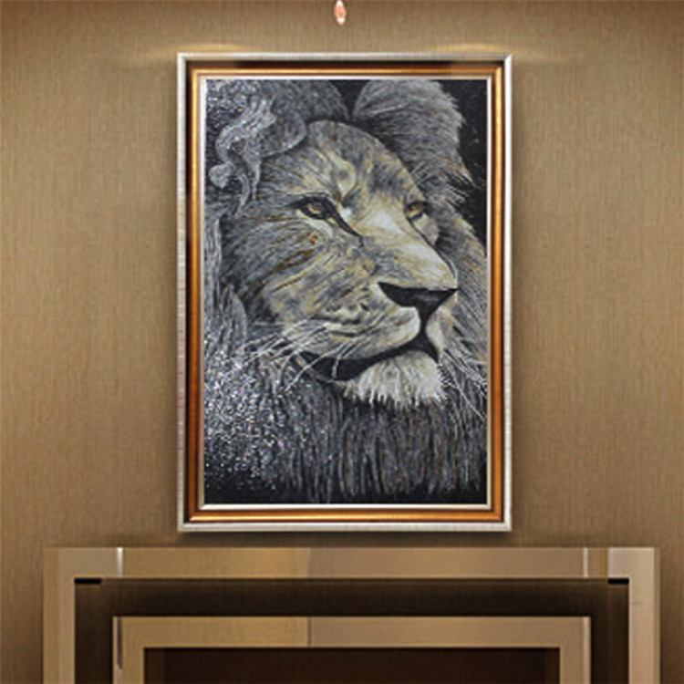 Mosaic Artwork of a lion by Lorenzo De Rosso Copyright © Mosaics Lab