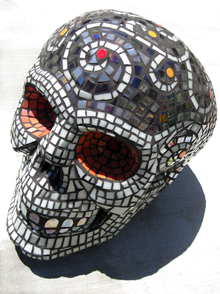 Skull mosaic design that is perfect for Halloween 