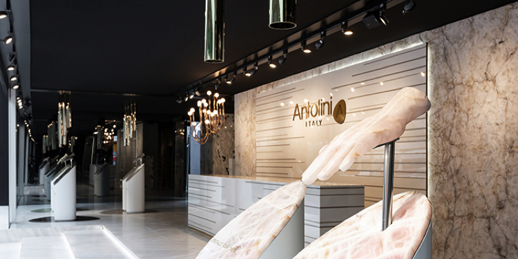 Antolini’s installation at Marmomac 2019