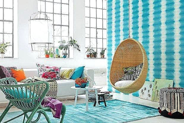 Modern living room with Feng Shui elements in mind.