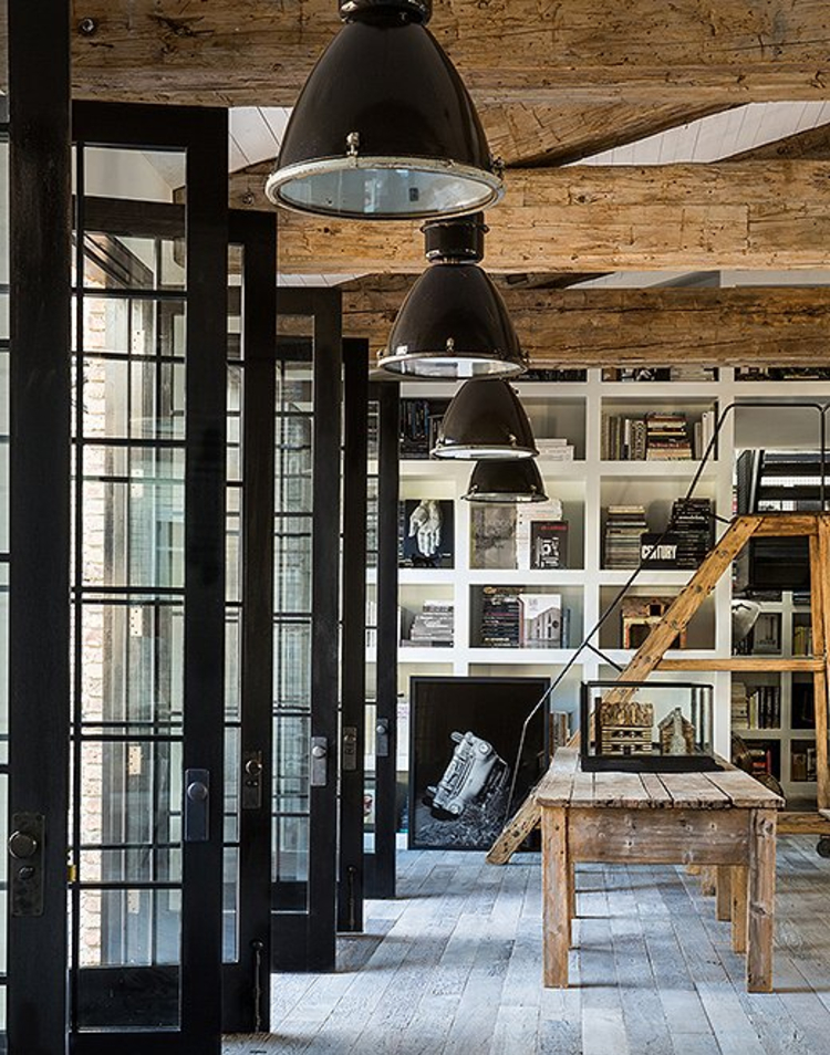 Dianne Keaton's living library