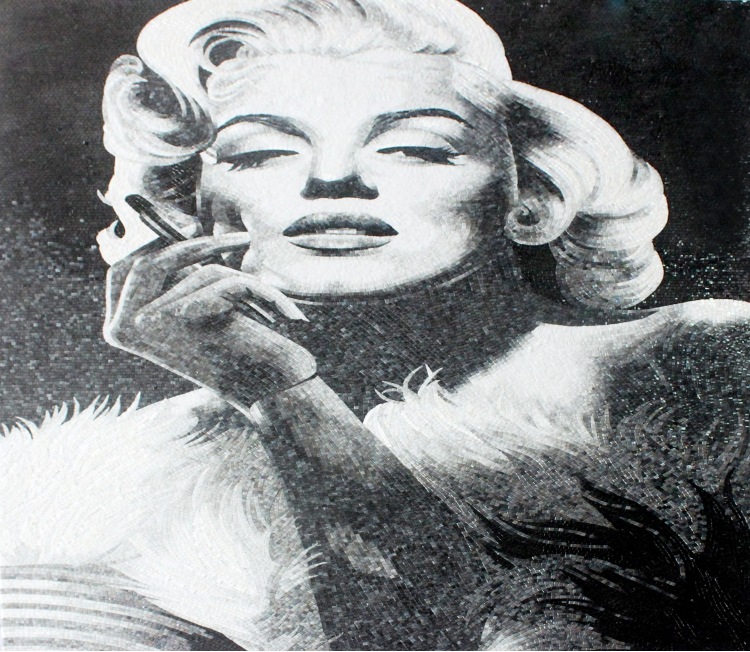 Contemporary Mosaic Design of Marilyn Monroe — Copyright © Mosaics Lab
