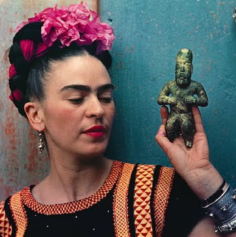 Fascinating portrait of Frida with a beautiful Mexican ornament.