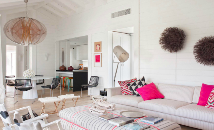 Pop of pink freshen up the interior of the space