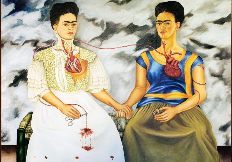 Frida's self portrait and representation of herself