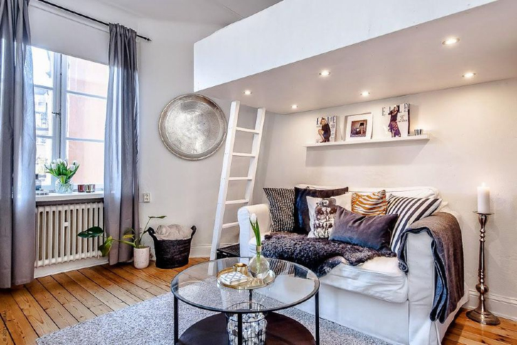 Lifted furniture and floor lighting.