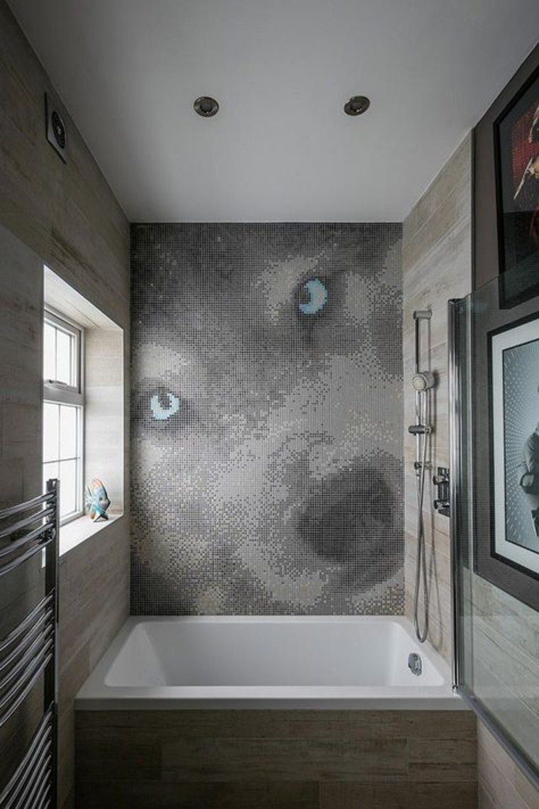 Wolf Mosaic bathroom mosaic artwork