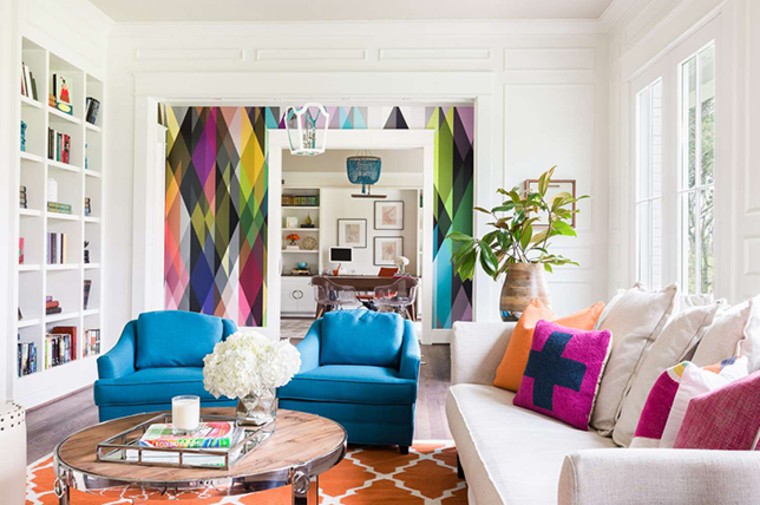 Fun statement wall are gorgeous.