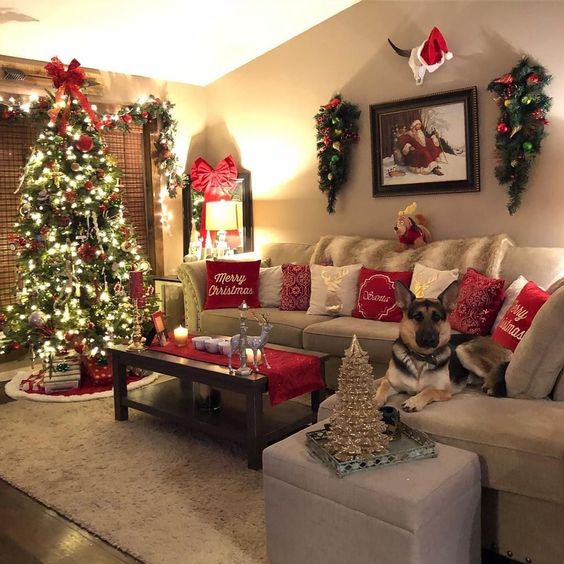Red themed Christmas interiors. Christmas Inspiration by Mosaics Lab