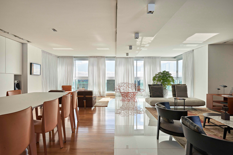 open concept floor interiors