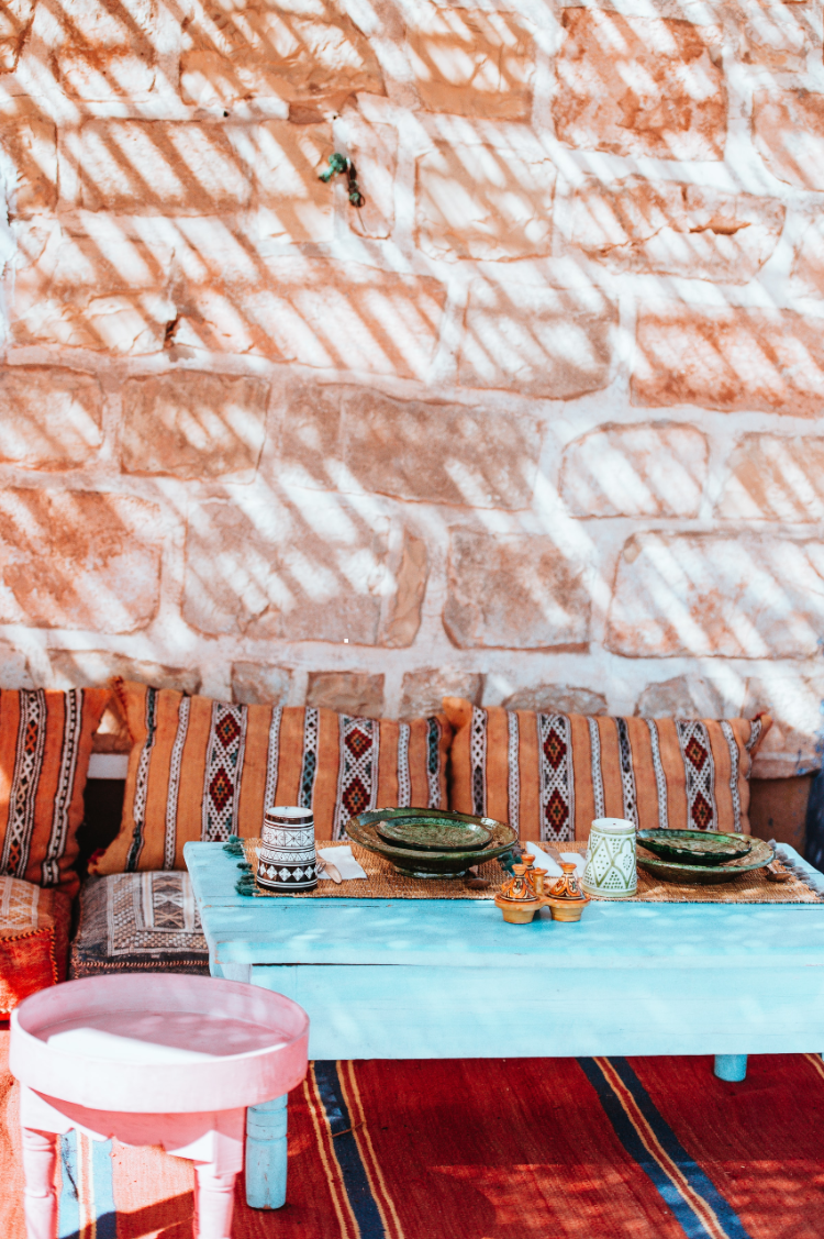 Summer interior decoration inspiration by Mosaics Lab